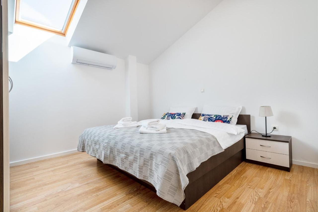 Apartment Familia Неум Екстер'єр фото